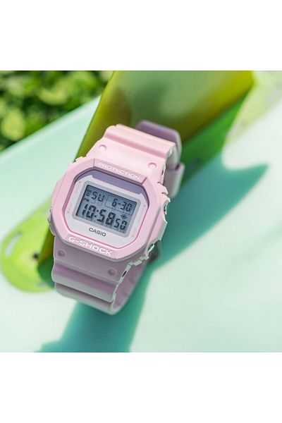 Casio ساعة اليد DW-5600SC-4DR