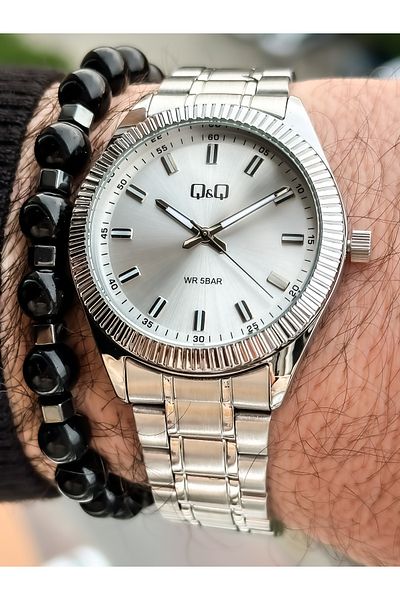 Q&Q Brand Steel Strap, Silver Color, Suitable for Pool and Sea Use, Stylish Men's Wristwatch + Bracelet