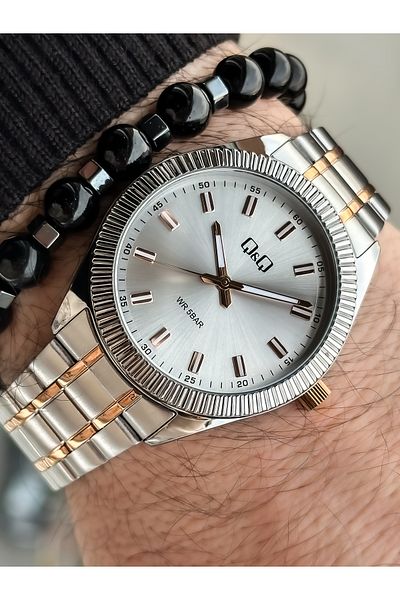 Q&Q Brand Steel Strap, Silver Color, Suitable for Pool and Sea Use, Stylish Men's Wristwatch + Bracelet
