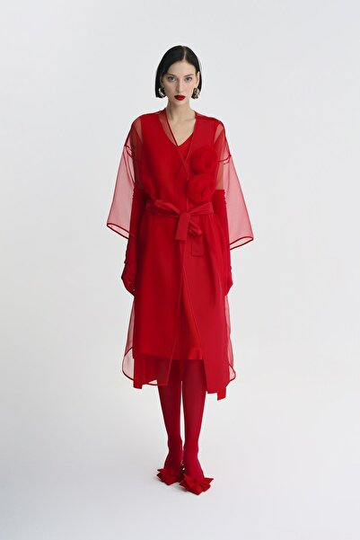 MİİN KIRMIZI TRANSPARAN ORGANZE GÜL APLİKELİ UZUN CEKET