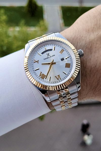 Daniel Klein Gold Silver Color Men's Wristwatch with Calendar and Day Function