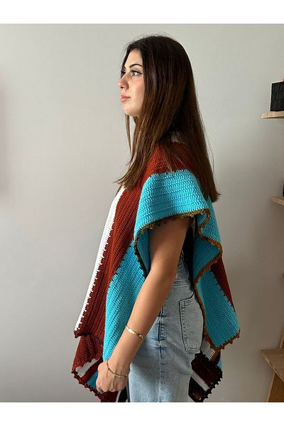 Gönülden Tasarım HAND KNITTED V-NECK WOMEN'S PONCHO BOLERO