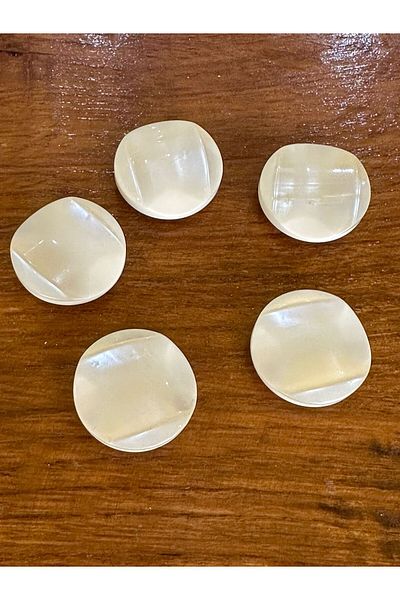 Gönülden Tasarım 1CM 4 MM 5 PEARL WHITE PERFORATED BUTTON