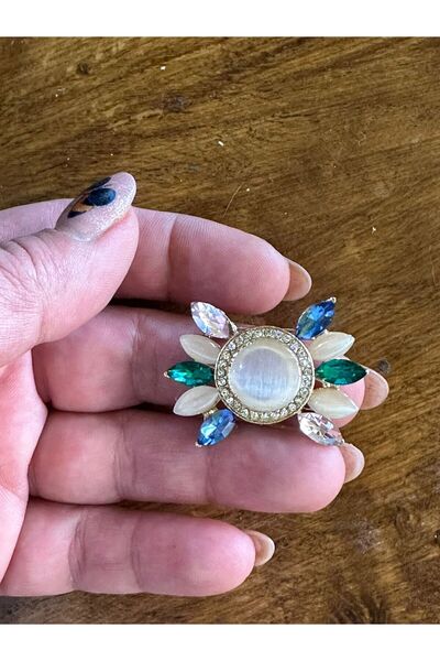 Gönülden Tasarım 4X3 CM TAŞLI RENKLİ TAŞLI ÇİÇEK BROŞ YAKA İĞNESİ TÜRBAN İĞNESİ