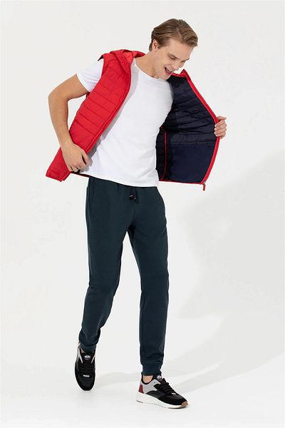 U.S. Polo Assn. Мъжки черешов елек