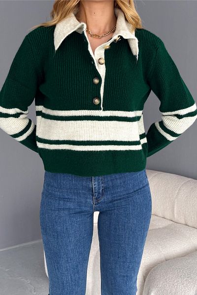 FEMELLE Pulover scurt din tricot cu detaliu nasturi