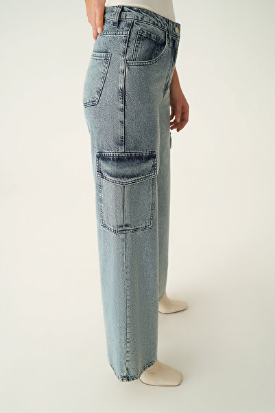 Perspective Berys Light Blue Color Women's Denim Trousers