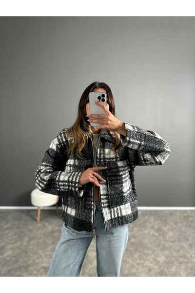Lavanta Tekstil Gray Plaid Boucle Jacket