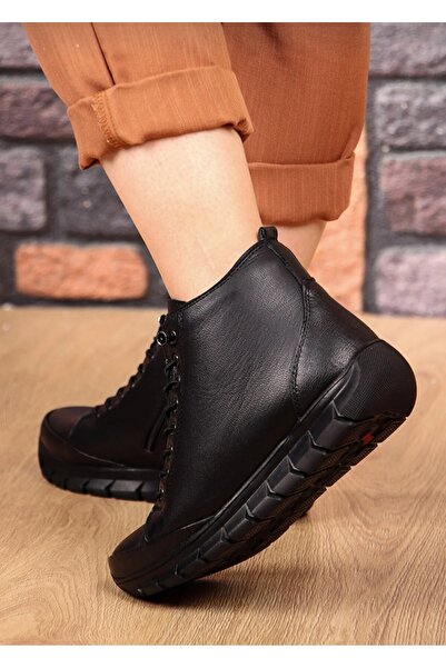 VOOG ORTHOPEDIC BOOTS WITH RUBBER LACES AND ZIPPERED RUBBER SOLE