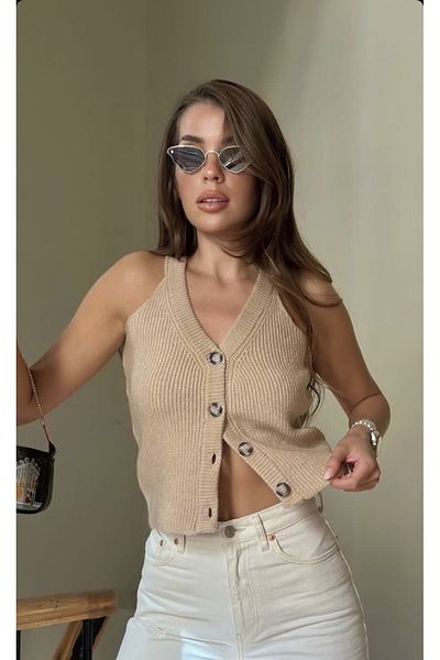 Zey Studio Women's Beige Halter Collar Button Detailed Knitwear Vest