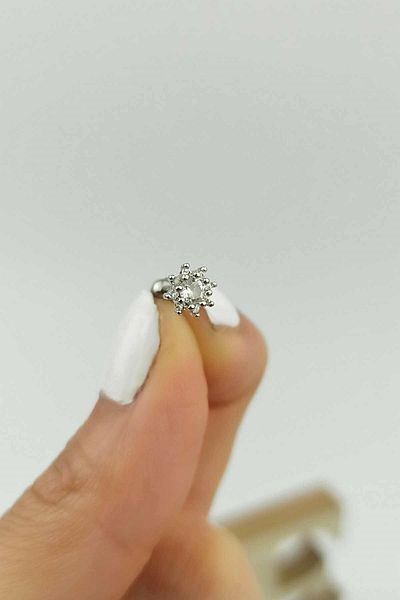 Çlk Accessories 316 لتر ثقب زهرة من الفولاذ الجراحي Trpiercing0107 Pierx200x