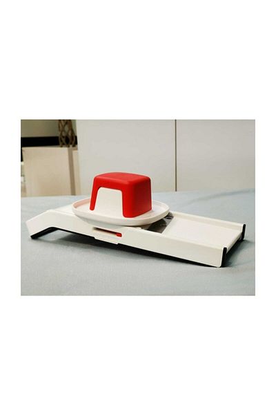 Tupperware Slice Slice Practical Grater