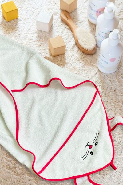 CottonTherapy Rabbit Hooded Swaddle 100x100 Cm 100% Cotton Baby Bath Towel