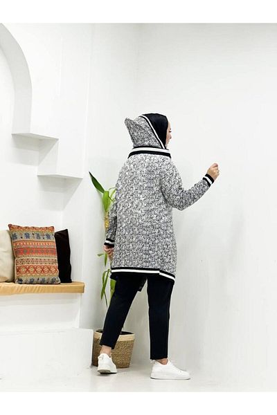 Kayaka triko women's patterned buttoned Poncho