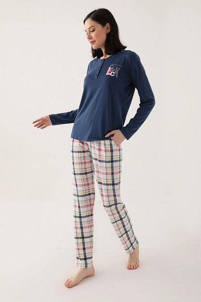 Arnetta Long Sleeve Soft Textured Women's Pajama Set with SIX Plaids 2650