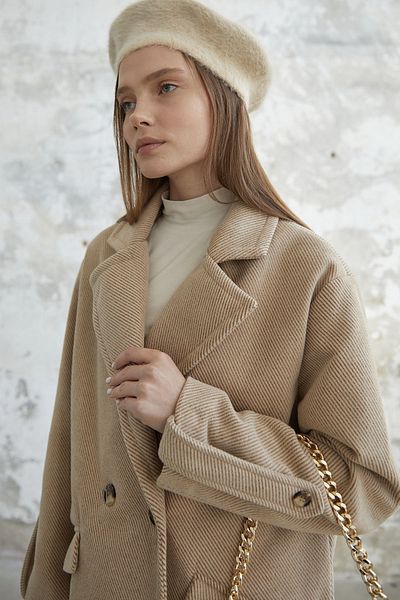 InStyle Maner cu detaliu epolet pentru sprancene - bej