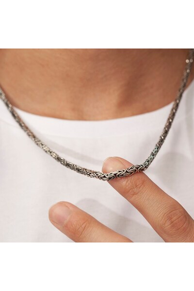 Yantra Silver Erkek 925 Ayar 4 Mm 60 Cm Kare Gümüş Kral Zincir Kolye