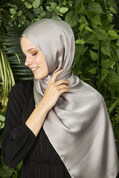 Şehr-i Şal İstanbul شال SakaFashion Idol Jan Jan - رمادي معدني