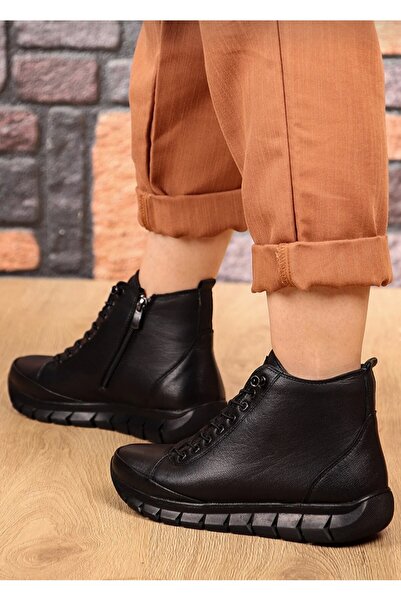 VOOG ORTHOPEDIC BOOTS WITH RUBBER LACES AND ZIPPERED RUBBER SOLE