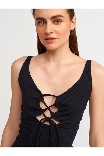 Dilvin 90328 Rochie mini cu ferestre - negru