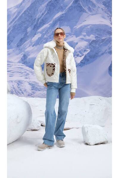 LOVELYSTORE MONTĂ CU INTERNĂ CĂPTĂȘITĂ