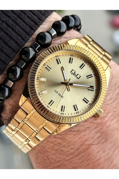 Q&Q Brand Steel Strap, Gold Color, Suitable for Pool and Sea Use, Stylish Men's Wristwatch + Bracelet
