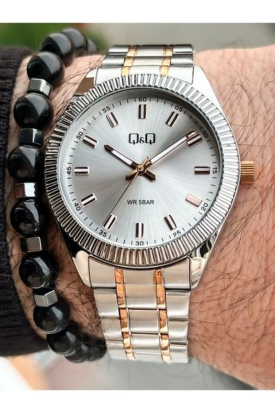 Q&Q Brand Steel Strap, Silver Color, Suitable for Pool and Sea Use, Stylish Men's Wristwatch + Bracelet