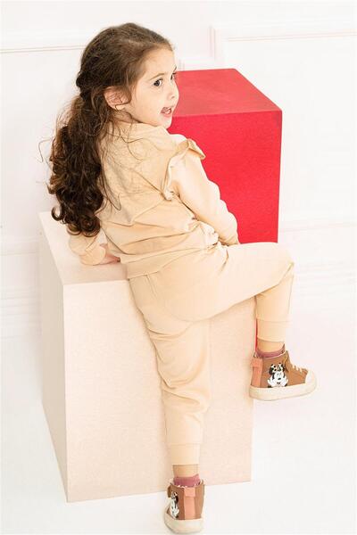 zepkids Girl's Beige Colored Crew Neck 2-piece Suit with Ruffle Detail on the Shoulders