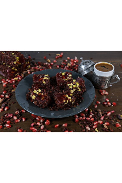 ALTINYAYLA LOKUM Narlı Antep Fıstıklı Zereşk Üzümlü Lokum (500 GR)