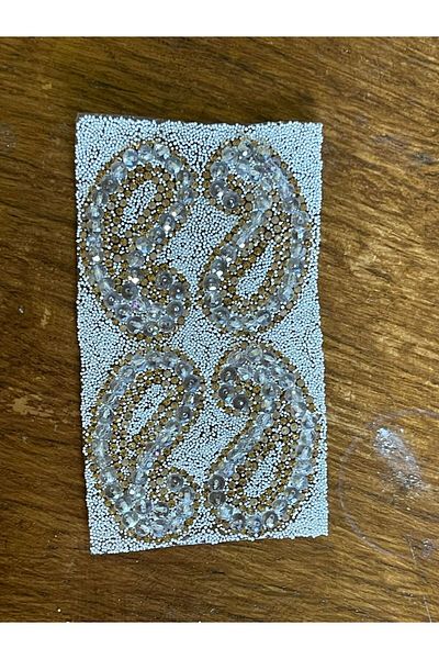 Gönülden Tasarım 5X3 4 BUC. MODEL DE PORNIRE OTMANĂ PE FIER DE FIERĂ PENTRU ALESTIRE PATCH CUTABLE ARMATURE APPLIQUE Alb