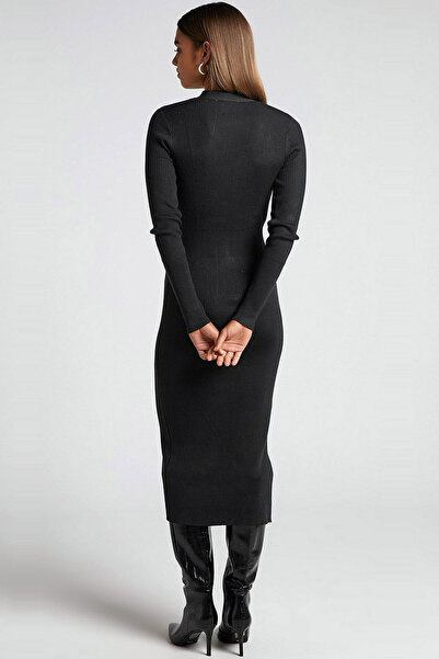 MissKybele Derin V Yakalı Uzun Kollu Dar Kesim Likralı Boydan Düğmeli Diz Altı Midi Boy Triko Elbise