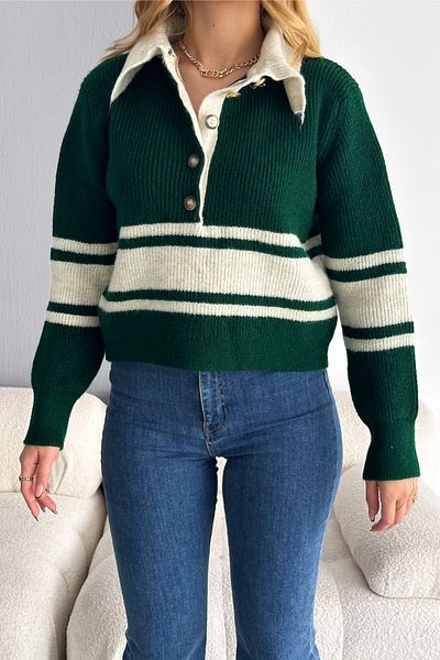 FEMELLE Pulover scurt din tricot cu detaliu nasturi