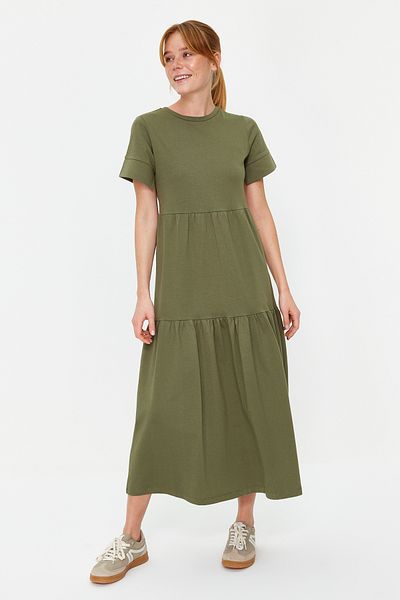 Trendyol Collection Khakifarbenes gerafftes, kurzärmliges Maxi-Strickkleid TWOSS24EL00132