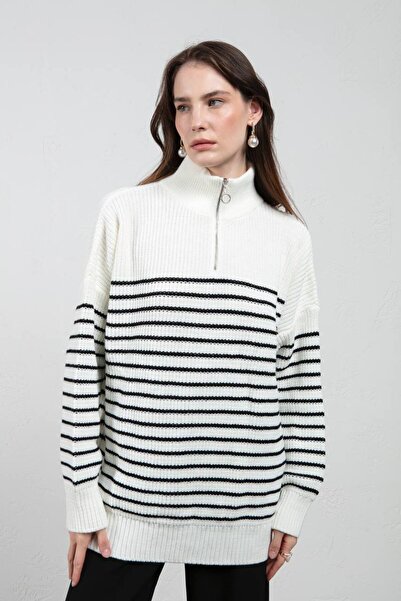 onlyvouge Striped Oversize Knitwear Sweater with Zipper Collar