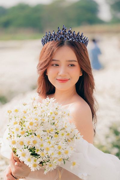 Hayalperest boncuk Navy Blue Crystal Stoned Bridal and Henna Crown - Special Wedding Crown for Women