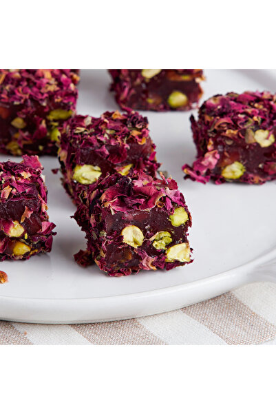 BULUTLAR KURUYEMİŞ Gül Yapraklı Antep Fıstıklı Lokum (Kg) 500 gr