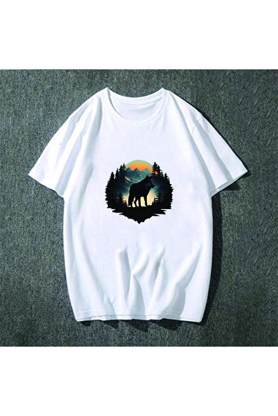 Vordevia Vuk i pejzaž Štampano Bela Oversize kroj majica