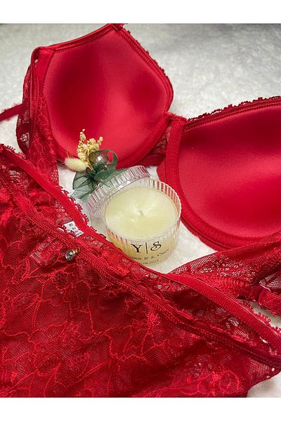Le Jardin Women's Fancy Unassisted Bra and Panty Set Lace Covered