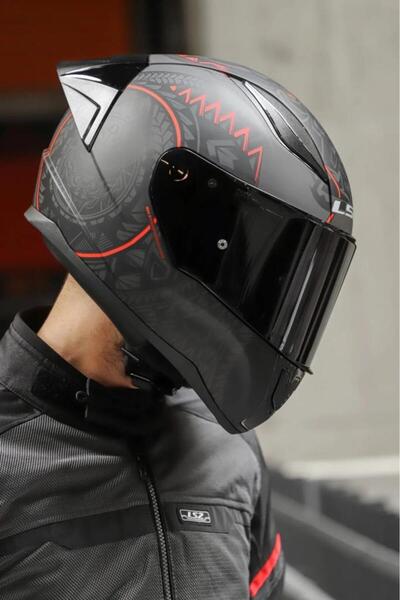 LS2 Rapid Takaroa Mat Siyah-kırmızı Kask Siyah Vizörlü Race Siperlikli