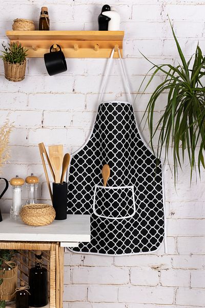 Morlay Liquid Proof Kitchen Apron Sponge Filled Double Chamber Pocket Model & Black