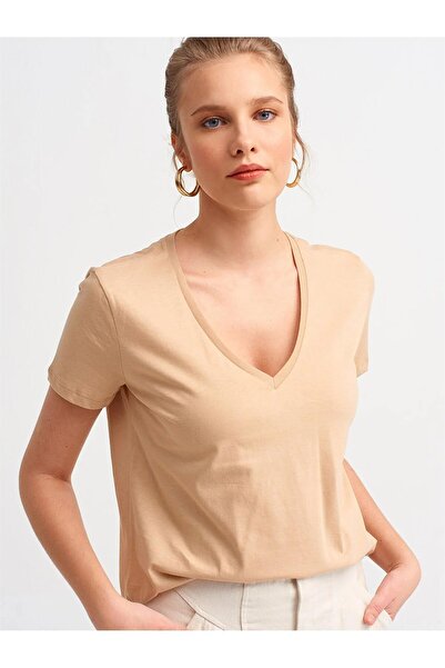 Dilvin DİLVİN 3470 V Yaka Basic T-Shirt Bej