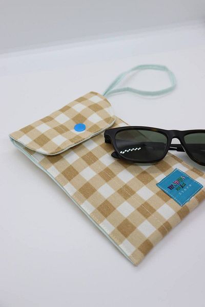 Mamma Mia Home Beige Glasses Bag Glasses Case Phone Case
