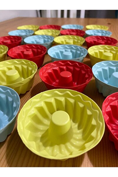 HOLLYHOME 12'li Yıkanabilir Mini Chef Muffin Pişirme Kalıbı, Silikon Göbekli Kek, Cupcake, Hamur Işi Kap