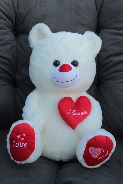 moryconcept Cute White Plush Teddy Bear with Heart 50 Cm Quality Lover Gift