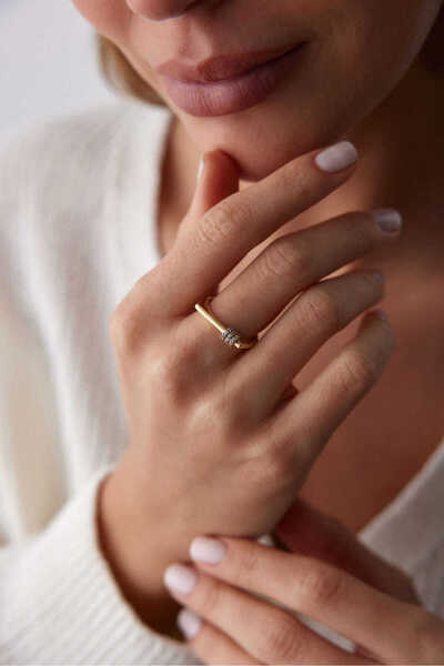 YAVUZ KUYUMCULUK 14 Ayar Altın Asimetrik Taşlı Halka Yüzük