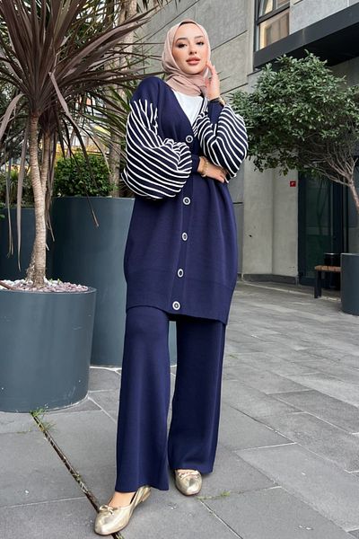 modabirsen Γυναικείο πλεκτό σετ δύο τεμαχίων Navy Blue με ριγέ μανίκια