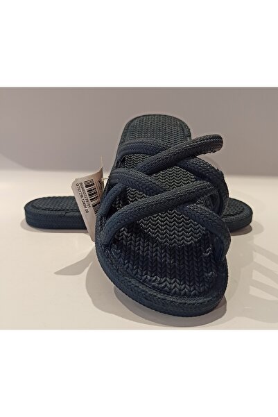 GEZER HALAT GÖRÜNÜMLÜ KAYDIRMAZ PLASTİK KADIN HAVUZ PLAJ BALKON TERAS BANYO LAVABO EV VE SOKAK TERLİĞİ