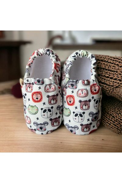Kokopatik ,Non-Slip Sole,Organic Cotton Home Nursery Booties,Portrait of Friends Pattern Booties