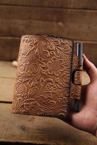 New Coast Leather 1900's Ръчно изработен калъф за тефтер A6 от естествена кожа