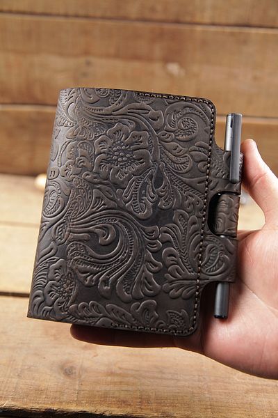 New Coast Leather 1900's Ръчно изработен калъф за тефтер A6 от естествена кожа